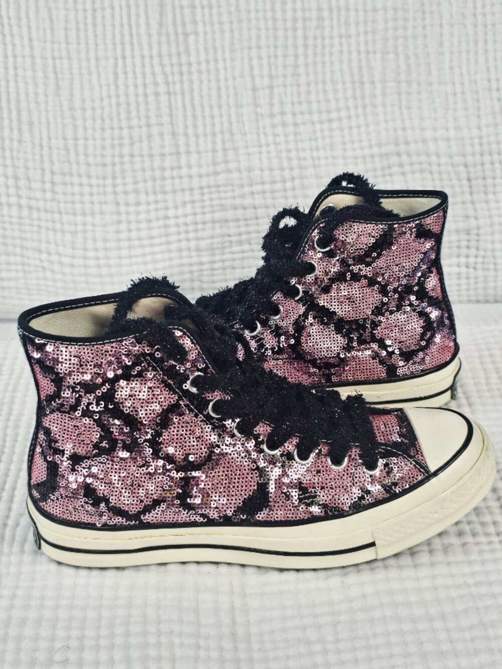 Converse Chuck 70 High Top Pink & Black Sequin Snakeskin - Women's 8.5/Men's 6.5 - Picture 2 of 6